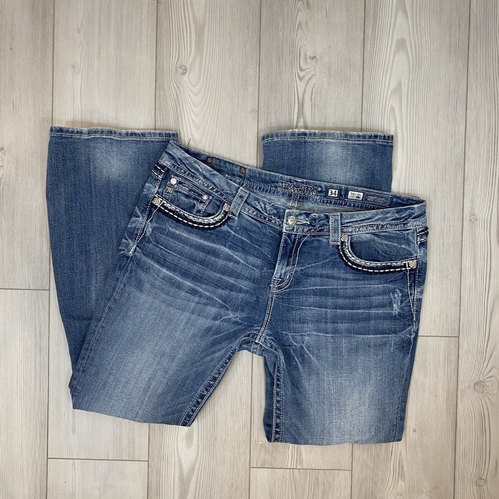 Womens Miss Me 34 Easy Boot Cut Distressed Jeans Flap Pocket Jeweled - 33 Inseam
